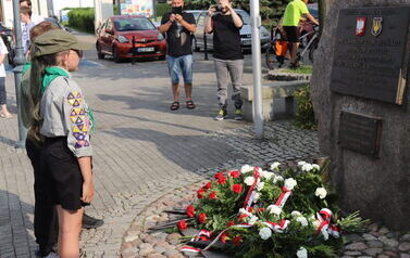 82. rocznica Powstania Warszawskiego - obchody na Rynku w Błoniu 1.08.2026 r. 28