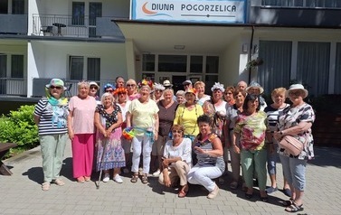 Lato Senior&oacute;w z Koła nr 7 w Błoniu! Powiatowy Dzień Seniora i Wczasy w Pogorzelicy, czerwiec 2026 r. 3