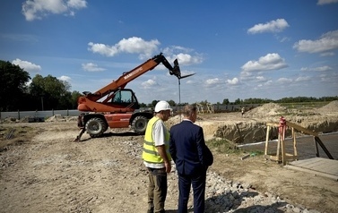 Wizyta na budowie przedszkole w Dęb&oacute;wce 3.09.2026 2