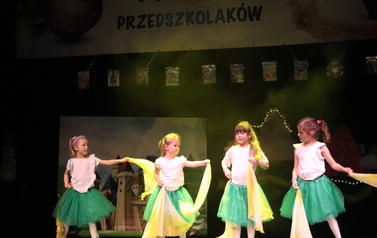 Taneczny Festiwal Przedszkolak&oacute;w, fot. Marek Frejnik 44