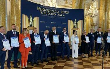 Gala ogłoszenia wynik&oacute;w i wręczenia nagr&oacute;d 27 edycji Og&oacute;lnopolskiego Konkursu &bdquo;Modernizacja Roku &amp; Budowa XXI w&rdquo; 1