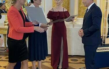 Gala ogłoszenia wynik&oacute;w i wręczenia nagr&oacute;d 27 edycji Og&oacute;lnopolskiego Konkursu &bdquo;Modernizacja Roku &amp; Budowa XXI w&rdquo; 2