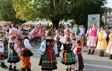 Staropolskie Dożynki w Błoniu 2024 - fotogaleria autorstwa p. Marka Frejnika 78