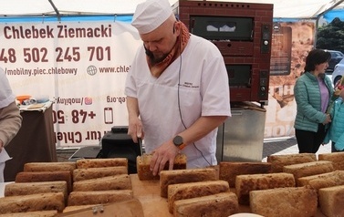 Kiermasz  Eko-Wielkanoc w Błoniu - 12-13 kwietnia 2025 52