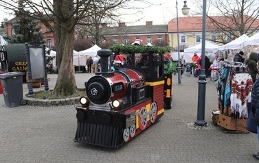 JARMARK ŚWIĄTECZNY W BłONIU - 12-14.12.2025 15