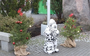 JARMARK ŚWIĄTECZNY W BłONIU - 12-14.12.2025 49