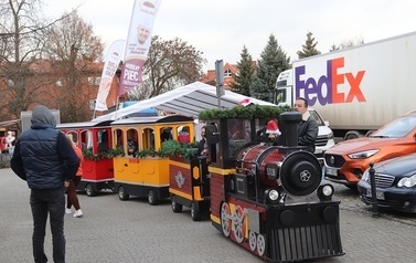 JARMARK ŚWIĄTECZNY W BłONIU - 12-14.12.2025 53