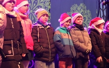 JARMARK ŚWIĄTECZNY W BłONIU - 12-14.12.2025 93