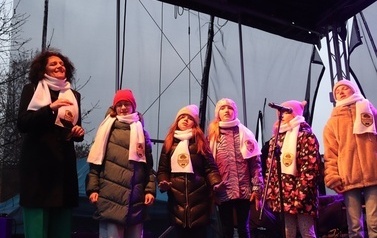 JARMARK ŚWIĄTECZNY W BłONIU - 12-14.12.2025 96