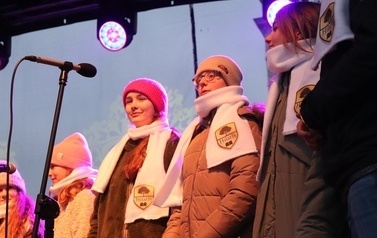 JARMARK ŚWIĄTECZNY W BłONIU - 12-14.12.2025 97