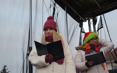 JARMARK ŚWIĄTECZNY W BłONIU - 12-14.12.2025 114