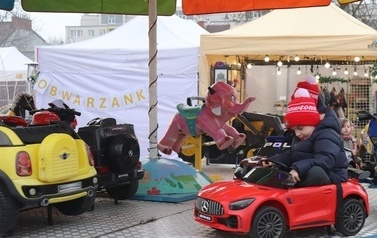 JARMARK ŚWIĄTECZNY W BłONIU - 12-14.12.2025 133