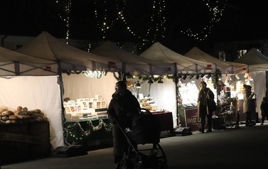 JARMARK ŚWIĄTECZNY W BłONIU - 12-14.12.2025 150