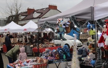 JARMARK ŚWIĄTECZNY W BłONIU - 12-14.12.2025 201