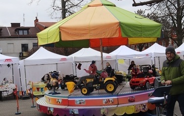 JARMARK ŚWIĄTECZNY W BłONIU - 12-14.12.2025 206