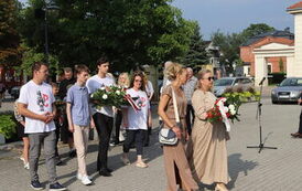 82. rocznica Powstania Warszawskiego - obchody na Rynku w Błoniu 1.08.2026 r. 33