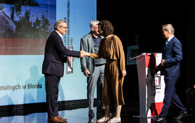 Nagroda Architektoniczną POLITYKI - Grand Prix 2022 za projekt Targu Błonie 22