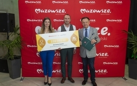 Pozyskaliśmy 226 730,00 zł dofinansowania na remont nawierzchni boiska sportowego ORLIK w Błoniu 11