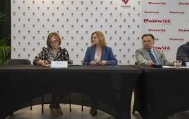 Pozyskaliśmy 226 730,00 zł dofinansowania na remont nawierzchni boiska sportowego ORLIK w Błoniu 18