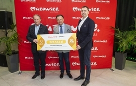 Pozyskaliśmy 226 730,00 zł dofinansowania na remont nawierzchni boiska sportowego ORLIK w Błoniu 53