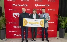 Pozyskaliśmy 226 730,00 zł dofinansowania na remont nawierzchni boiska sportowego ORLIK w Błoniu 60