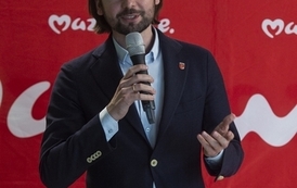 Pozyskaliśmy 226 730,00 zł dofinansowania na remont nawierzchni boiska sportowego ORLIK w Błoniu 85