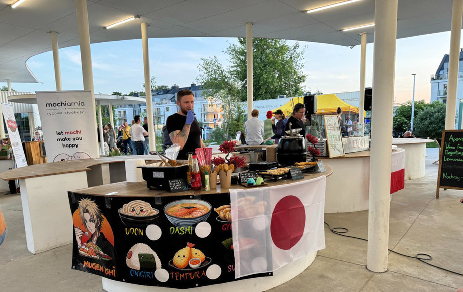 Zdjęcie do Festiwal Kultury Kulinarnej WSCH&Oacute;D-ZACH&Oacute;D - fotorelacja