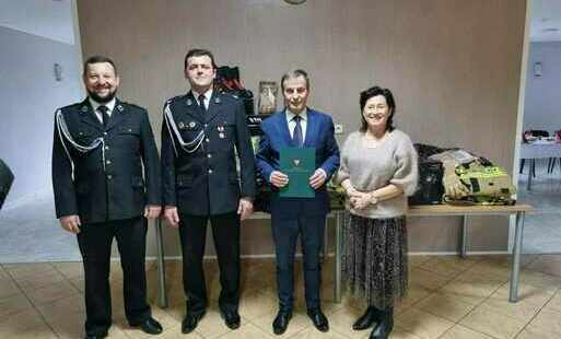 Zdjęcie do Spotkanie sprawozdawcze w OSP G&oacute;rna Wieś oraz przekazanie sprzętu sfinansowanego przez samorząd wojew&oacute;dztwa mazowieckiego