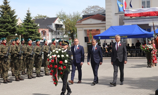 Zdjęcie do Witaj maj, trzeci maj! Uroczystości w Błoniu 