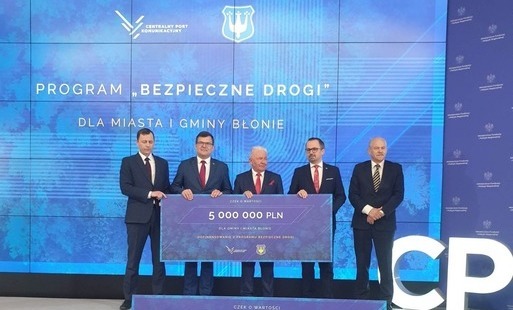 Zdjęcie do Kolejna dotacja na drogi gminne!